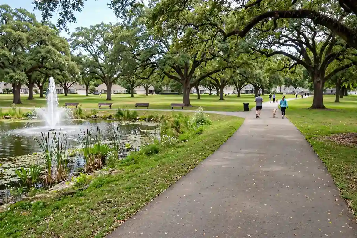 Greenway park trail with pond and fountain in Snowden Grove, Southaven MS
